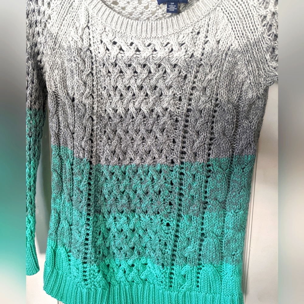 American Eagle Sweater - Picture 2 of 6